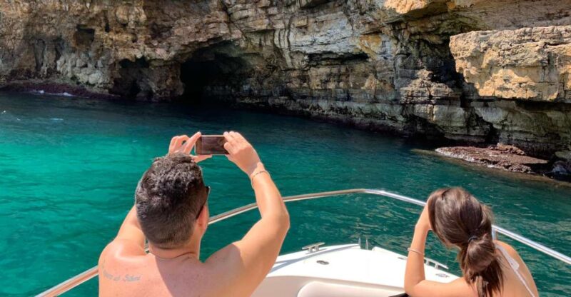Polignano a Mare: Boat Cave Tour with Aperitif - Navigating the Itinerary and Stop Highlights