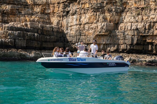 Polignano a Mare: Boat Tour of the Caves - Small Group - The Swim Break and Onboard Refreshments