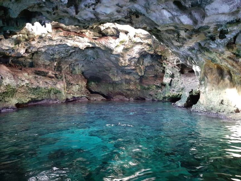 Polignano a Mare: Boat Tour with Prosecco and Snacks - Enjoying Prosecco and Typical Apulian Snacks