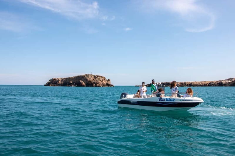Polignano a Mare: Boat Tour with Prosecco and Snacks - The Skipper and Guide: Friendly and Knowledgeable