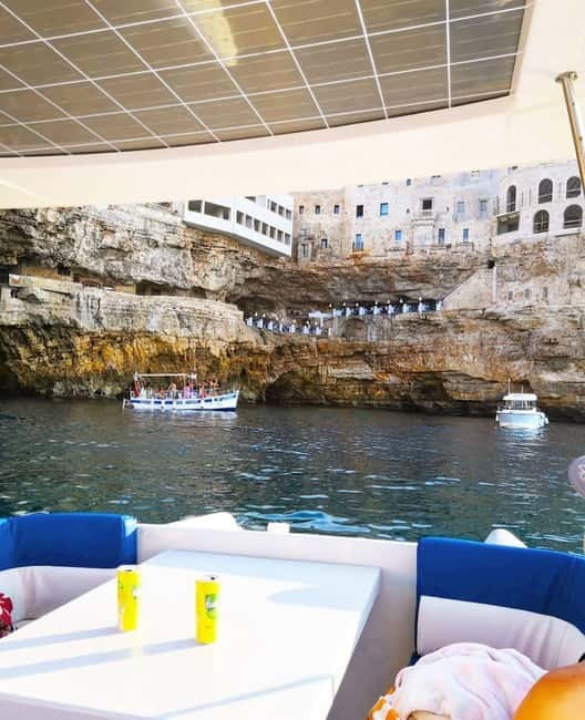 Polignano a Mare: Eco Boat Tour with Snorkeling and Caves - The Skipper and Their Storytelling Style