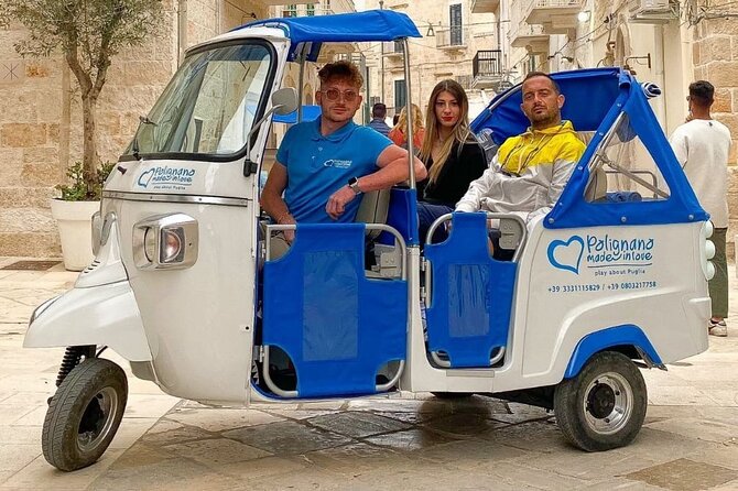 Polignano a Mare: Vintage Private Tour in TukTuk - The Experience and Guides: Personalities That Enhance the Tour