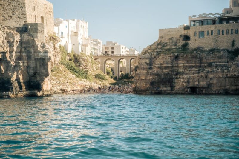 Polignano Sea Caves: Boat Tour with Snorkeling & Aperitif - Food, Drinks, and Atmosphere Onboard