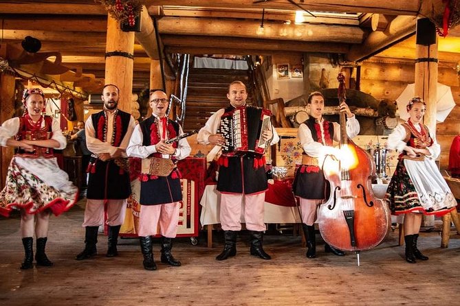 Polish Folk Show and Dinner From Krakow - From the Meeting Point to the Polish Village Venue