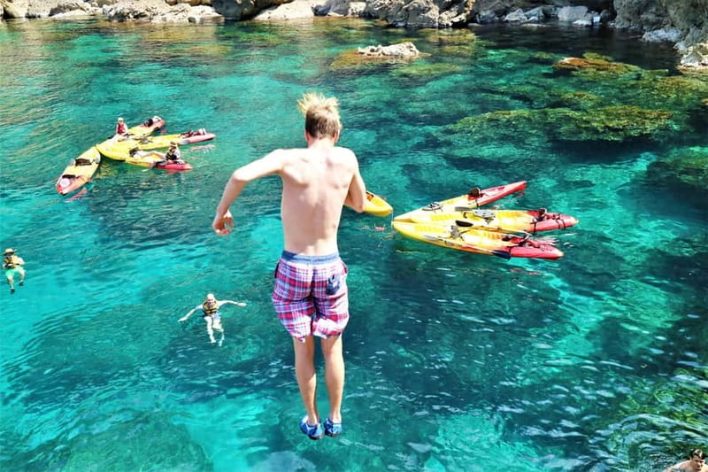 Pollença: Kayak Discovery  Snorkeling and Caves - Safety and Equipment for a Secure Adventure