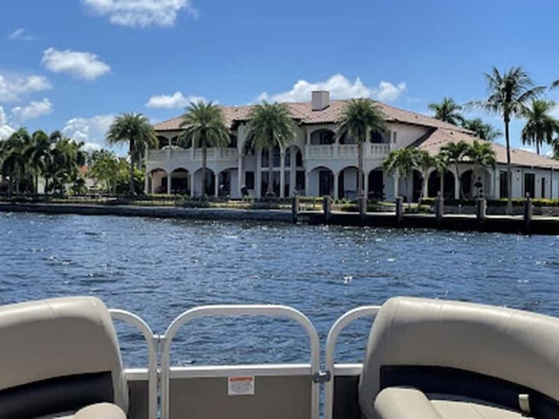 Pompano Beach: Pontoon Boat Rental - Pompano Beach Pontoon Boat Rental: A Comfortable Way to Discover Waterway Views