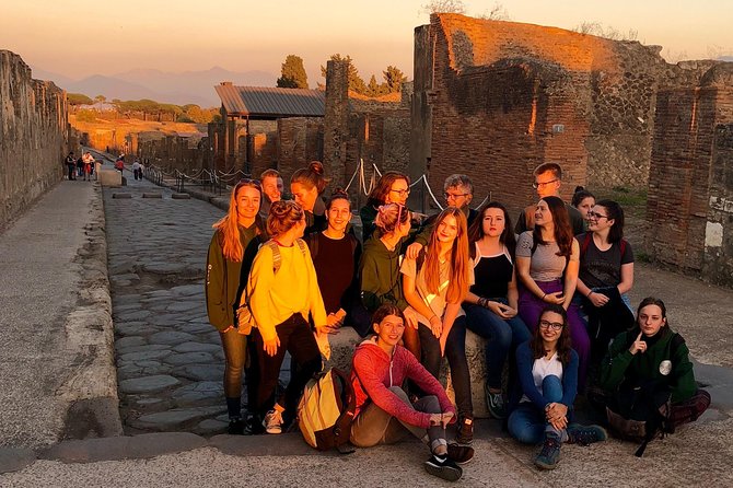 Pompei Guided Tour at Sunset - Exploring Major Sites: Public Baths, Homes, and Temples