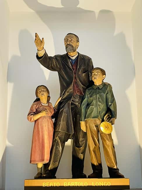 Pompei: Our Lady of the Rosary & St Bartolo Longo City Tour - Key Points