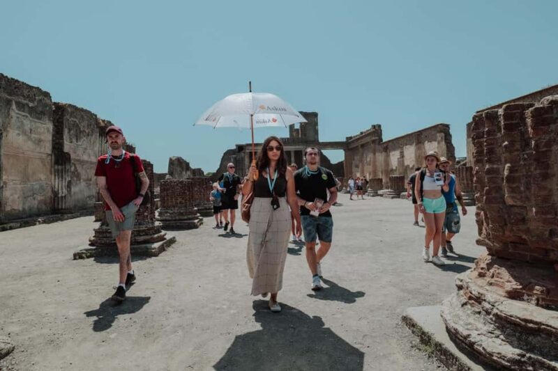 Pompeii 3hours Villa of Mysteries tour with an Archaeologist - Practical Details: Group Size, Accessibility, and Tips