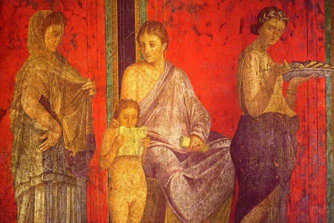 Pompeii and Herculaneum day trip - Herculaneum’s Smaller but Better Preserved Ruins
