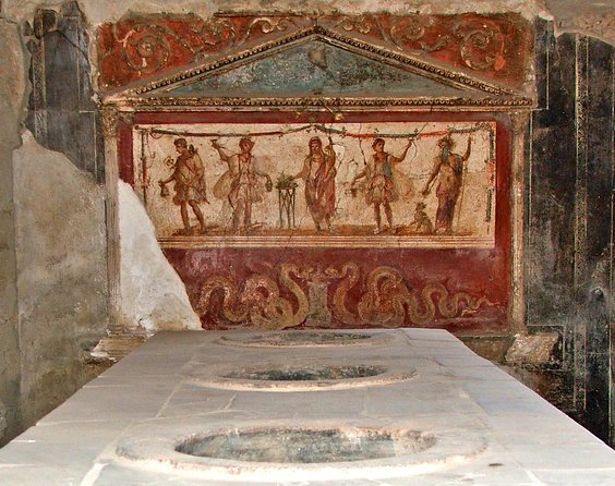 Pompeii and Herculaneum full immersion - Transportation and Group Details
