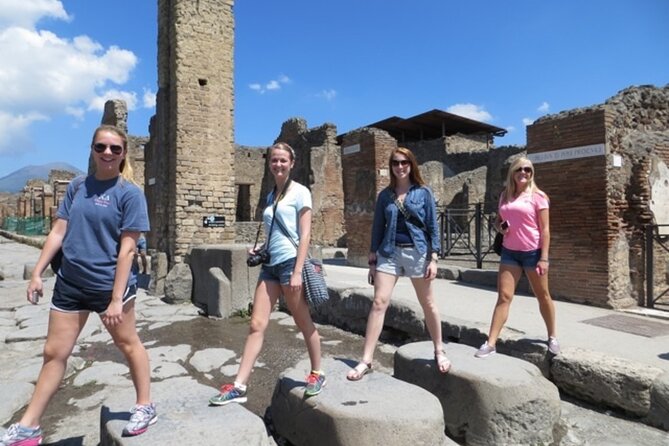Pompeii and Herculaneum shared shore excursion - The Value of Guided Insight and Small Group Comfort