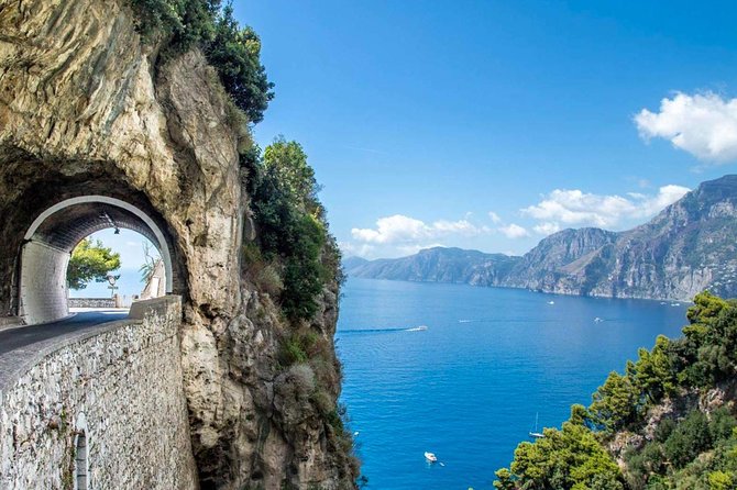 Pompeii and Positano Private Tour from your Hotel in Rome - The Guide and Personal Service in a Private Tour Setting