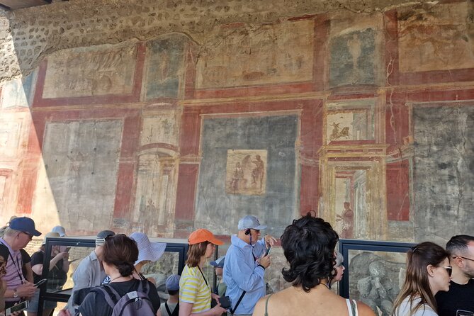 Pompeii and Sorrento Private Day Tour from Rome - Sorrento’s Cliffside Charm and Craftsmanship