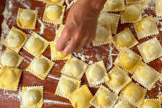 Pompeii Day Tour by Train from Rome with Cooking Class & Lunch - Practical Details and Logistics