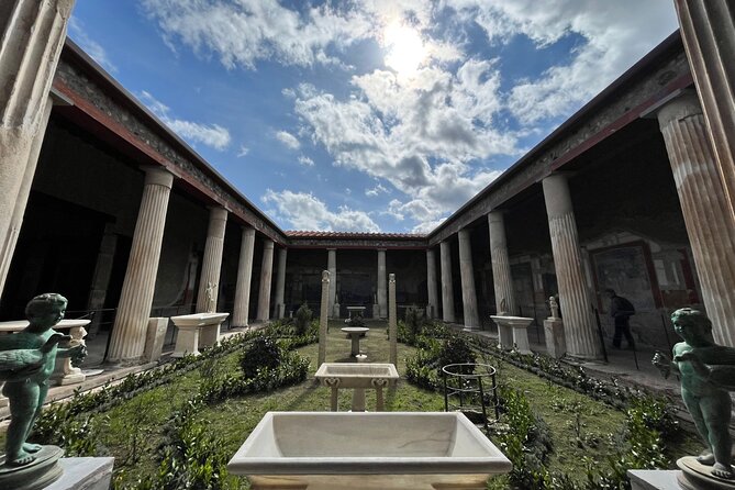 PompeiI Exclusive Tour with your Archaeologist in a Small Group - Pompeii Arrival and Meet-Up Point