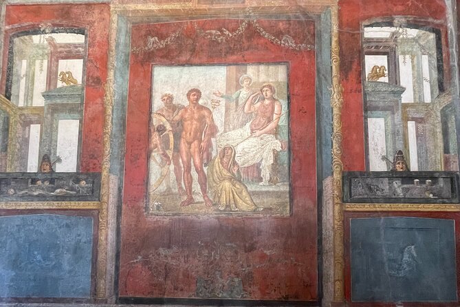 Pompeii Guided Tour with Lunch and Wine Tasting from Positano - Visiting an Authentic Vineyard in the Vesuvius Area