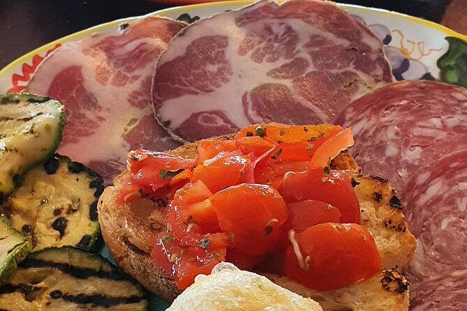 Pompeii Guided Tour with Lunch & Entry Ticket Included - Limitations to Keep in Mind