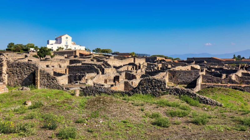 Pompeii: Guided Tour with Skip-the-Line Entry - Logistics and Group Size for a More Personal Experience