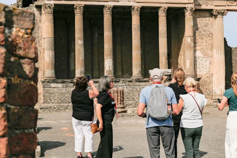 Pompeii Guided Walking Tour with Skip-the-Line Ticket - Explore Pompeii’s Ancient Streets with a Licensed Guide