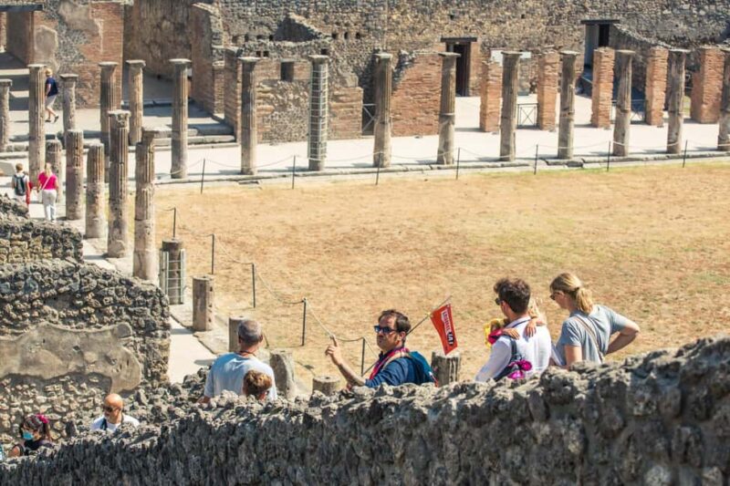 Pompeii Guided Walking Tour with Skip-the-Line Ticket - Key Points