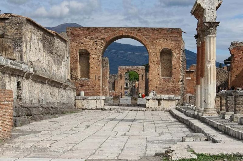 Pompeii Guided Walking Tour with Skip-the-Line Ticket - Final Thoughts: A Focused, Expert-Led Pompeii Experience