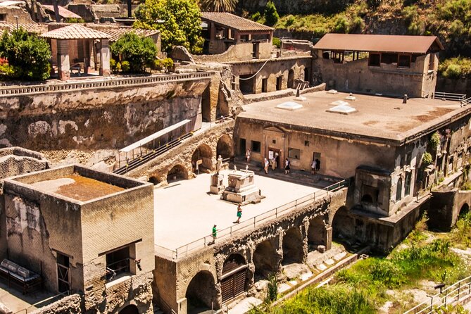Pompeii, Herculaneum and Mount Vesuvius Private Tour from Naples - Discovering Herculaneum’s Intimate Charm