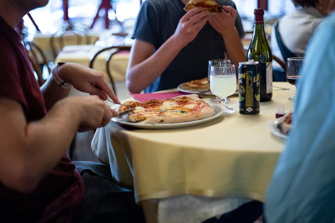 Pompeii & Mt.Vesuvius Day Tour from Naples with Pizza Lunch - The Guide and Group Dynamics
