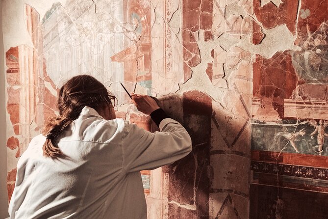 Pompeii Private Tour with an Archaeologist and Skip The Line - 3 hours - Visiting the Odeon and Teatro Piccolo