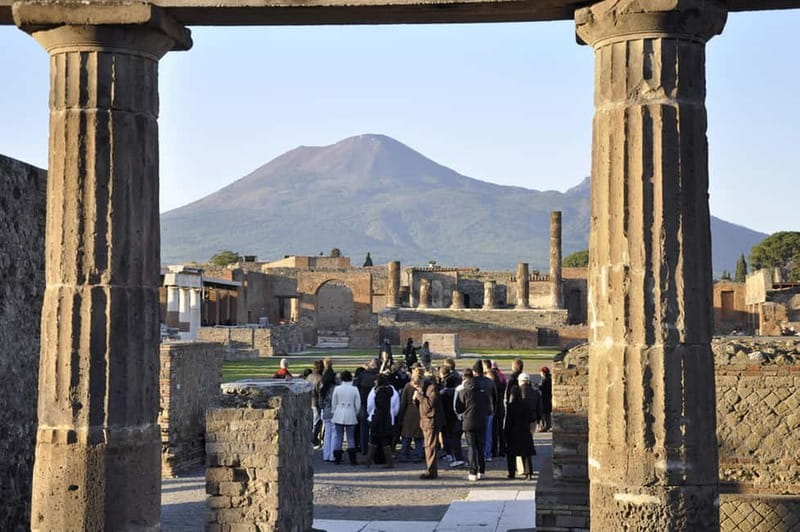 Pompeii Ruins 2-Hours Guided Tour and priority entry ticket - Highlights: Well-Preserved Artifacts and Significance