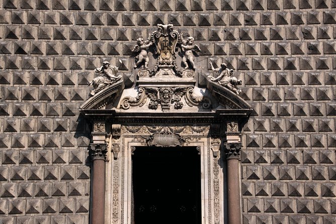 Pompeii ruins and the city of Naples with private transportation - Discovering Spaccanapoli and the Duomo