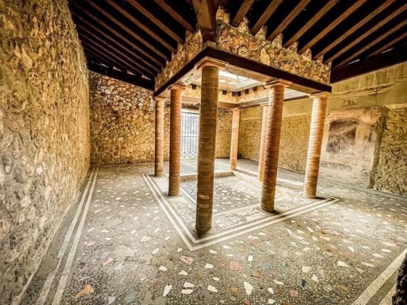 Pompeii semi-private tour, priority Access and Expert Guide - How the Tour Handles Crowd Control and Timing