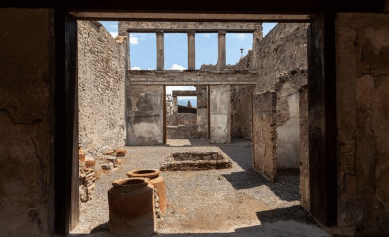 Pompeii: Skip-the-Line Entry Ticket with Audio Guide or Tour - Key Points