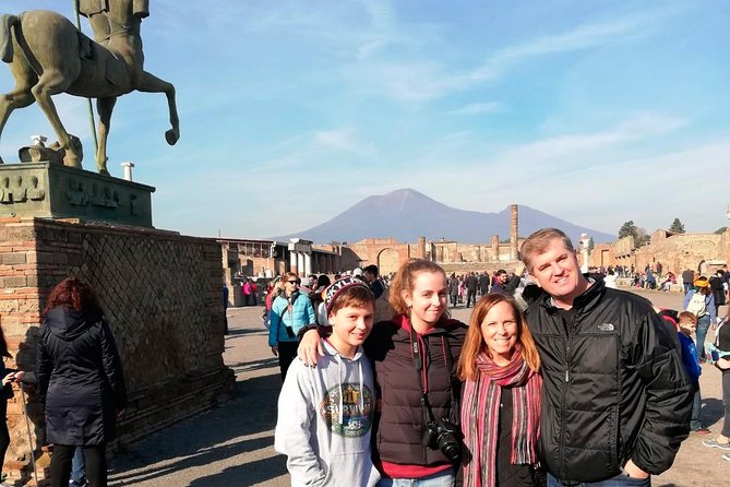 Pompeii Skip-the-Line Guided Tour for Kids & Families - The Stops: From Theatre to Street of Commerce