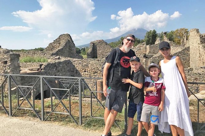 Pompeii Skip-the-Line Guided Tour for Kids & Families - Logistics: Meeting Point, Duration, and Physical Effort
