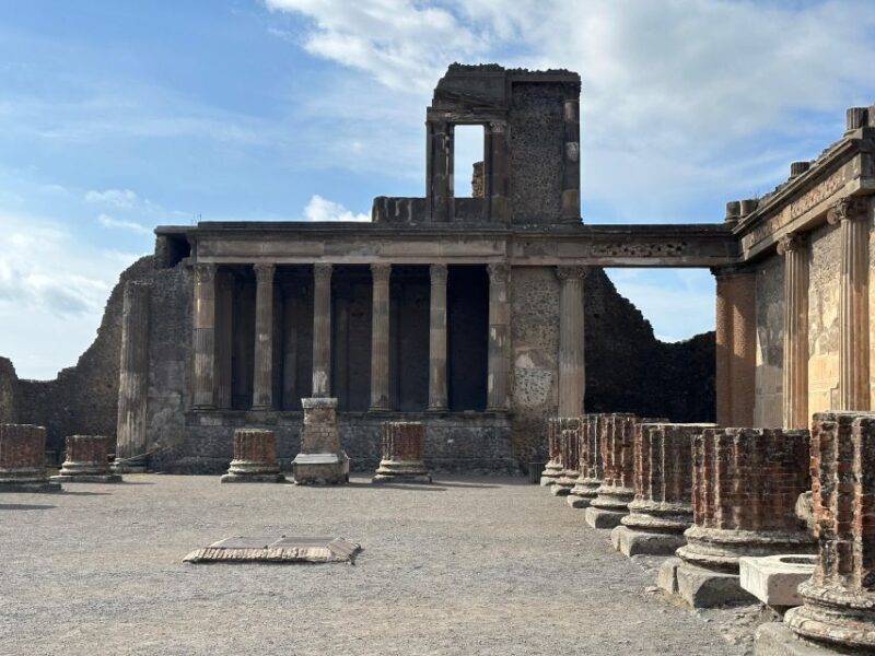 Pompeii: skip the line ticket + guided group tour - Flexibility to Explore Further After the Tour
