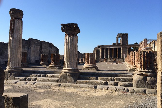 Pompeii-Sorrento-Positano tour from Naples, with licensed guide included - Flexibility and Tips for the Day