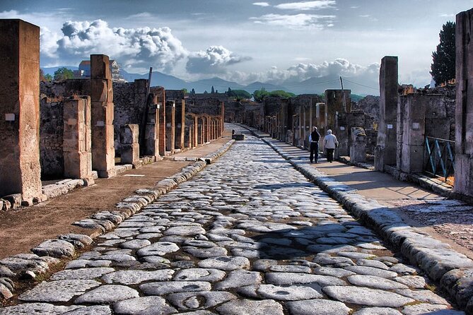 Pompeii, The Lives of the Ancients w/ Ticket included - The Secrets of Pompeii’s Theaters and Temples