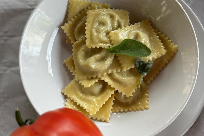 Pompeii Tour and Cooking Class with Mamma - Authenticity and Exceptional Hospitality Highlighted by Reviews