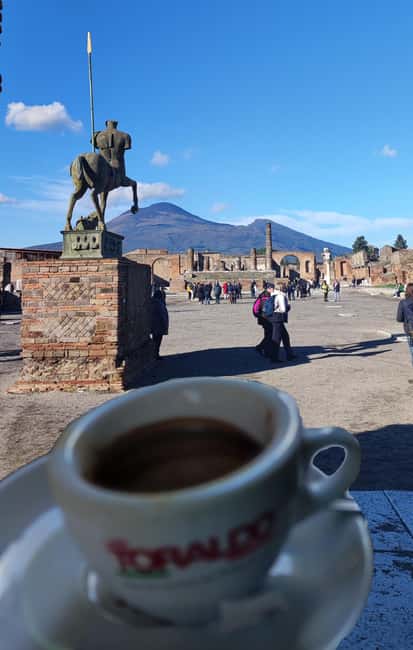 Pompeii Tour with Archaeological Expert and Lunch - Key Points