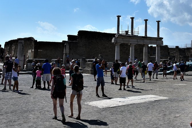 Pompeii tour with entrance ticket! - Visiting Pompeii’s Main Ruins and Architectural Marvels