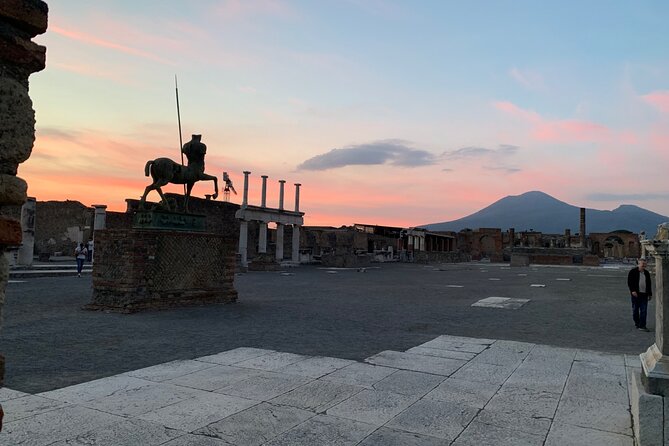 Pompeii tour with LOCAL GUIDE and SKIP THE LINE entrance - Why This Pompeii Tour Stands Out
