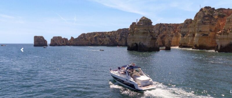 ponta da piedade 2h luxury charter with drinks and tapas - Relaxing on Board with Drinks and Tapas