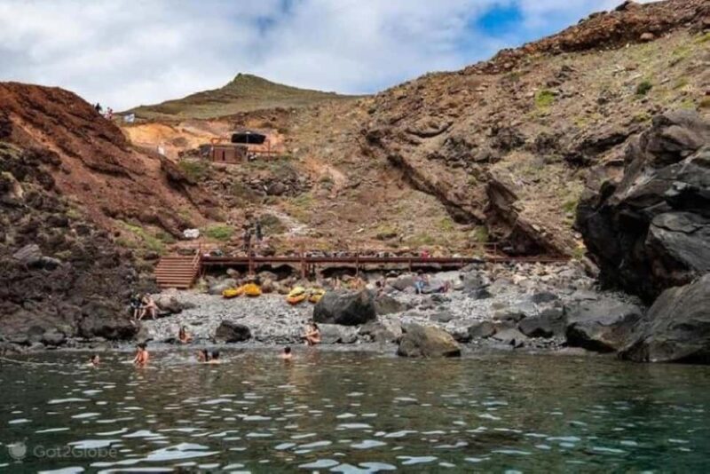Ponta de Sao Lourenco: Volcanic Beauty & Ocean Views Tour - Who Should Consider This Tour