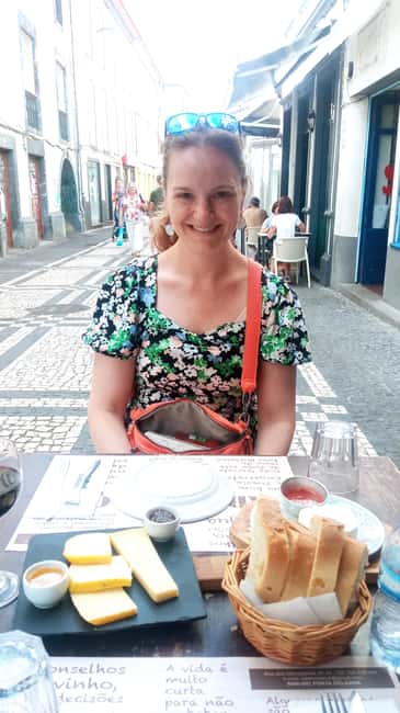 Ponta Delgada: Fat Dolphin Food Tours - Accessibility and Practical Details