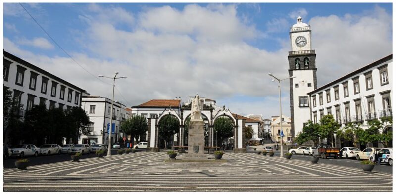 Ponta Delgada: Historical Walking Tour - Exploring Portas da Cidade: The Iconic City Gate
