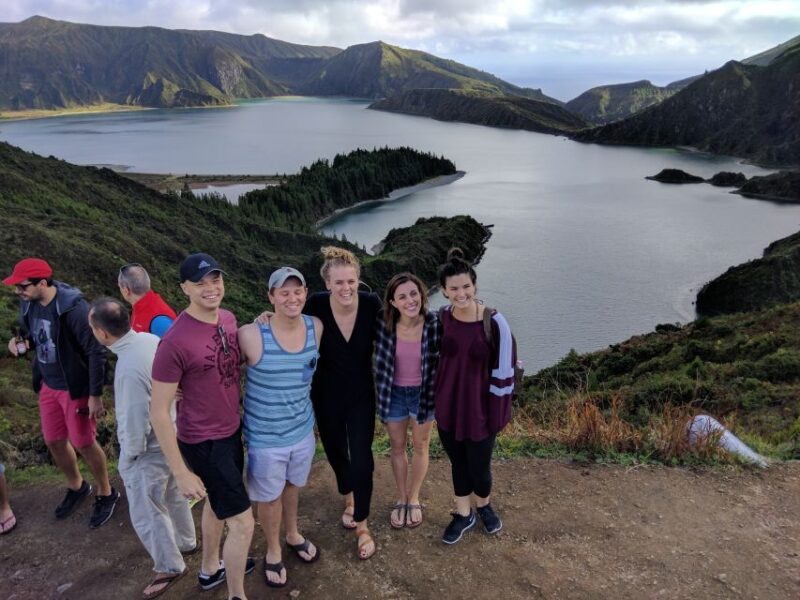 Ponta Delgada: Sete Cidades & Lagoa do Fogo Tour - Key Points