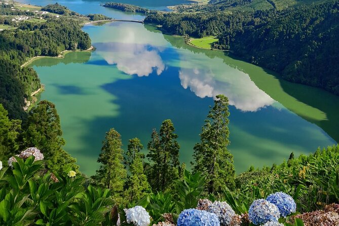 Ponta Delgada: Seven Cities & Furnas Volcano Shore Excursion Tour - Discover the Most Photogenic Viewpoints of São Miguel