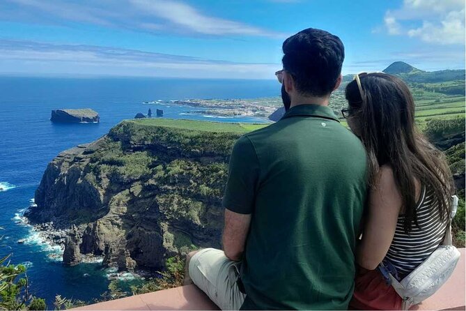 Ponta Delgada: Shore Excursion Sete Cidades and Furnas Volcano - Transport and Group Size