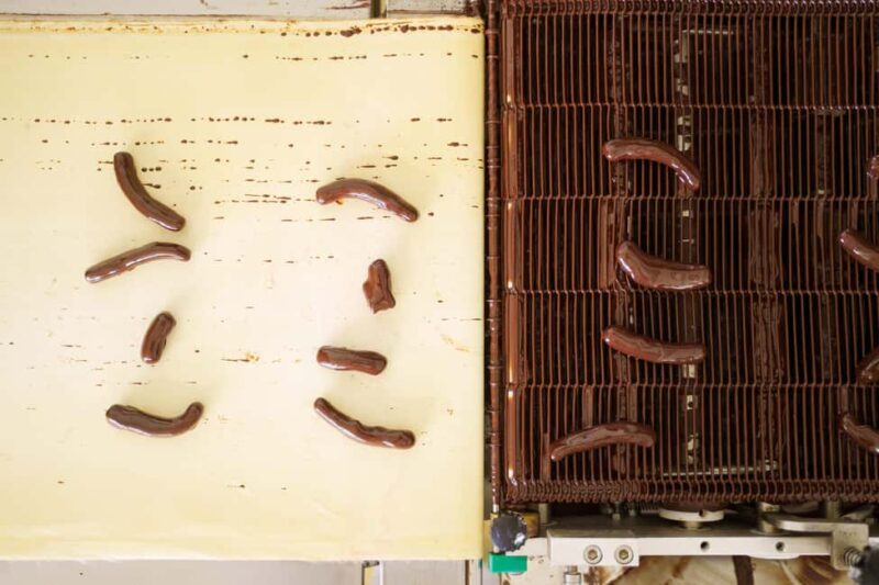 Pontremoli: Visit to the Chocolate Factory with Show Cooking and Tasting - Exploring the Origin and Craft of Stainer Chocolate